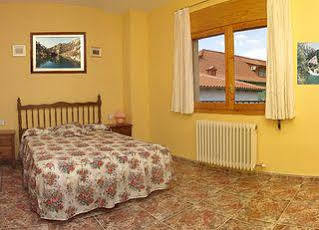 ארויו פריו Residencial Los Robles מראה חיצוני תמונה